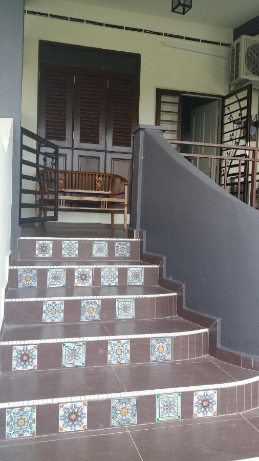 Teratakmuslim H'H Villa Malacca Kültér fotó